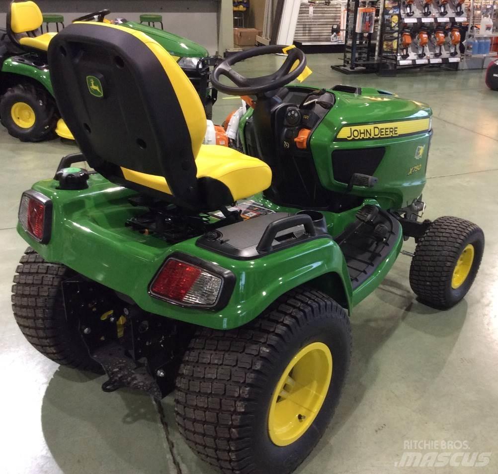 John Deere X750 Manjši traktorji
