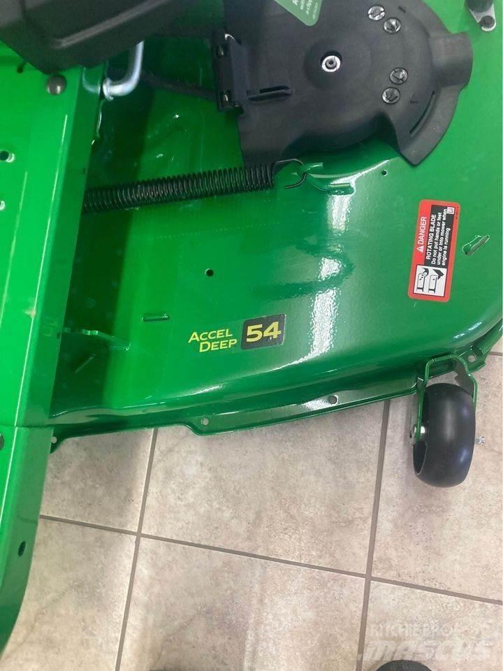 John Deere Z325E Vrtne zero turn kosilnice