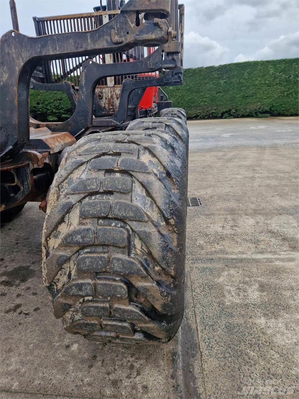 Komatsu 855 Forwarderji