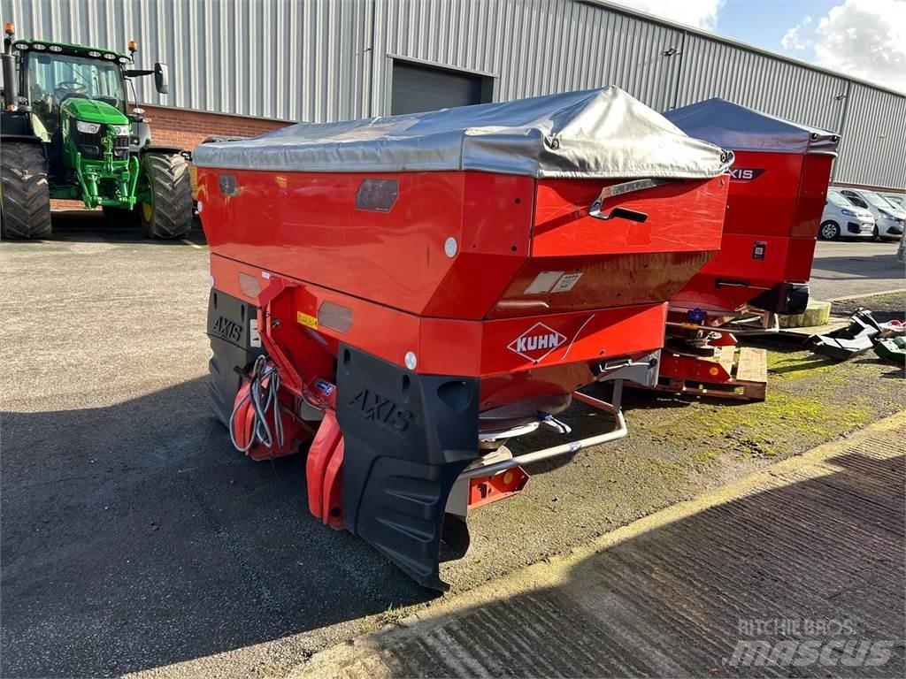 Kuhn Axis 30.1 Trosilniki mineralnega gnojila
