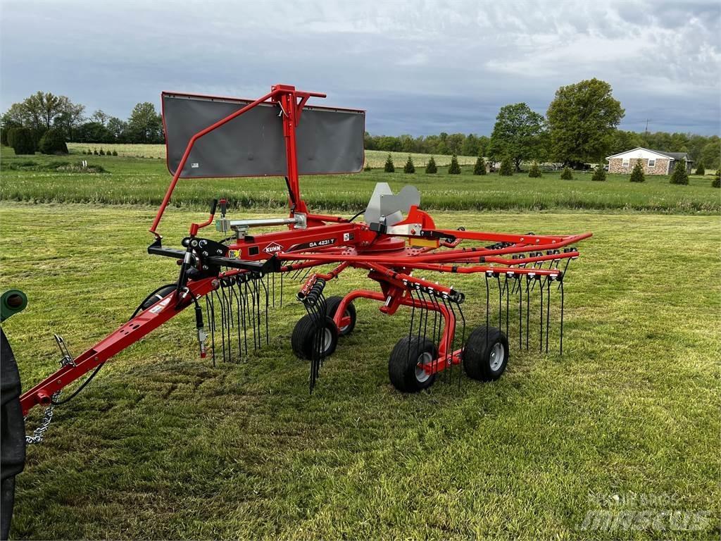 Kuhn GA4231T Obračalniki in zgrabljalniki