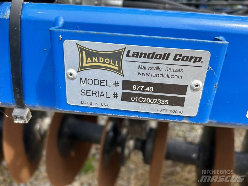 Landoll 877-40 Ostali priključki in naprave za pripravo tal
