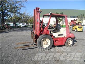 Manitou MCE25H Viličarji - drugo