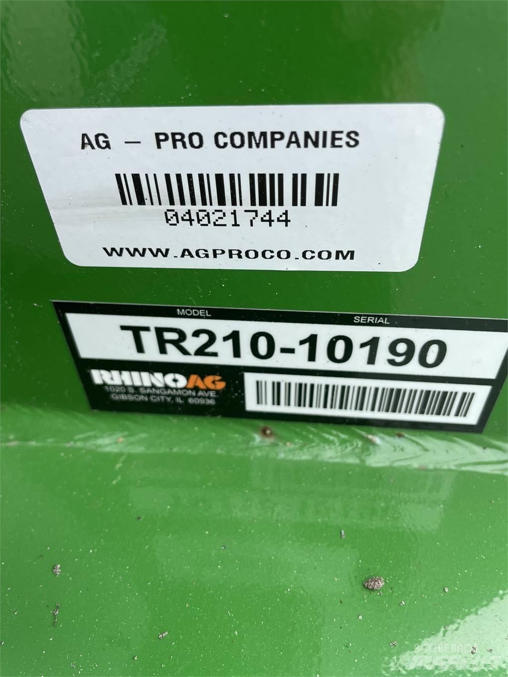 Rhino TR210 Rezač za bale, oprema za rezanje in odvijanje bal