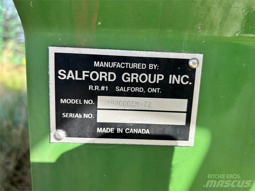 Salford 6700 Vlečne škropilnice