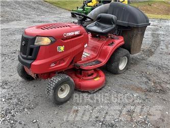 Troy-Bilt Pony Vrtni traktor kosilnice