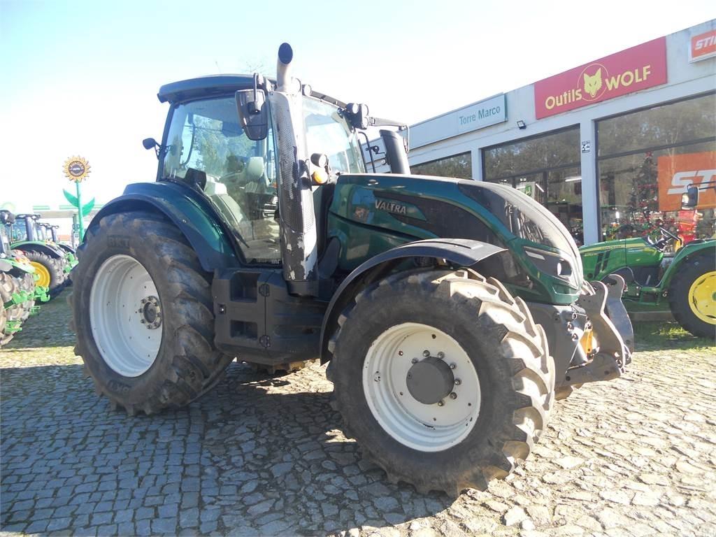 Valtra T174 Traktorji