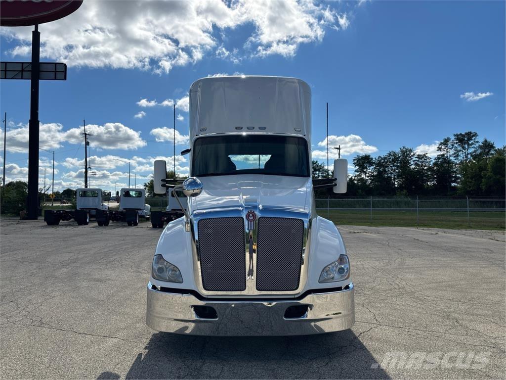 Kenworth T680 Vlačilci