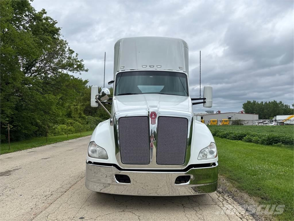 Kenworth T680 Vlačilci