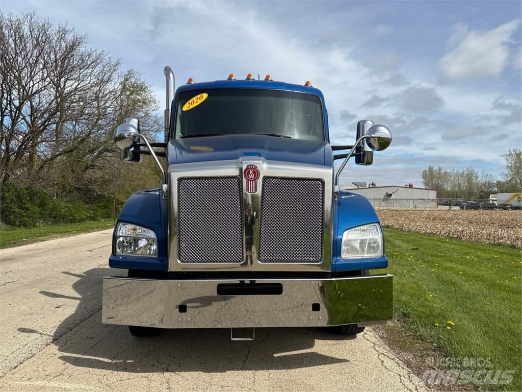Kenworth T880 Vlačilci