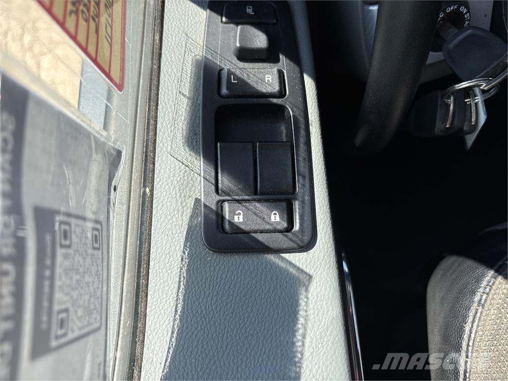 Kenworth T880 Drugi tovornjaki