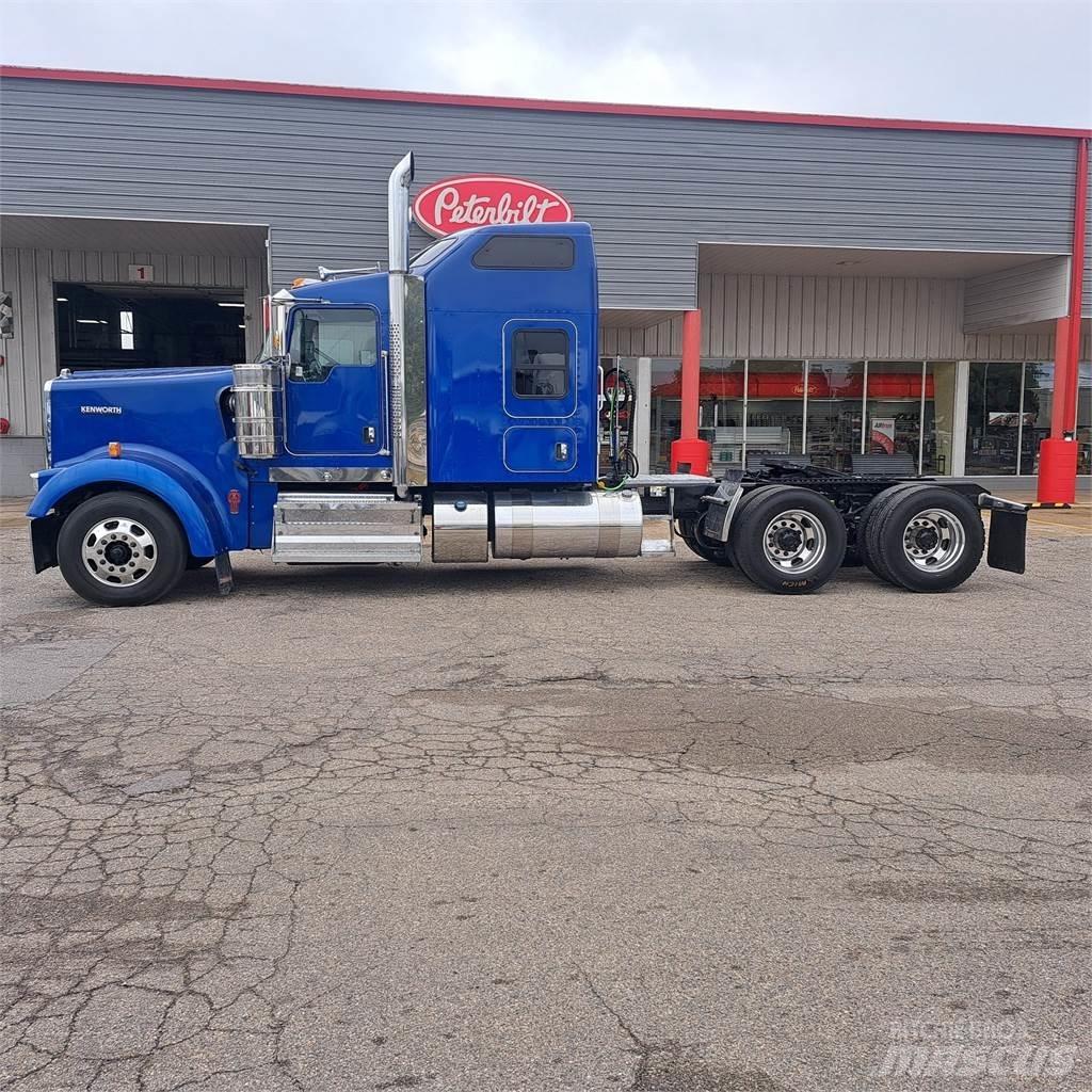 Kenworth W900 Vlačilci