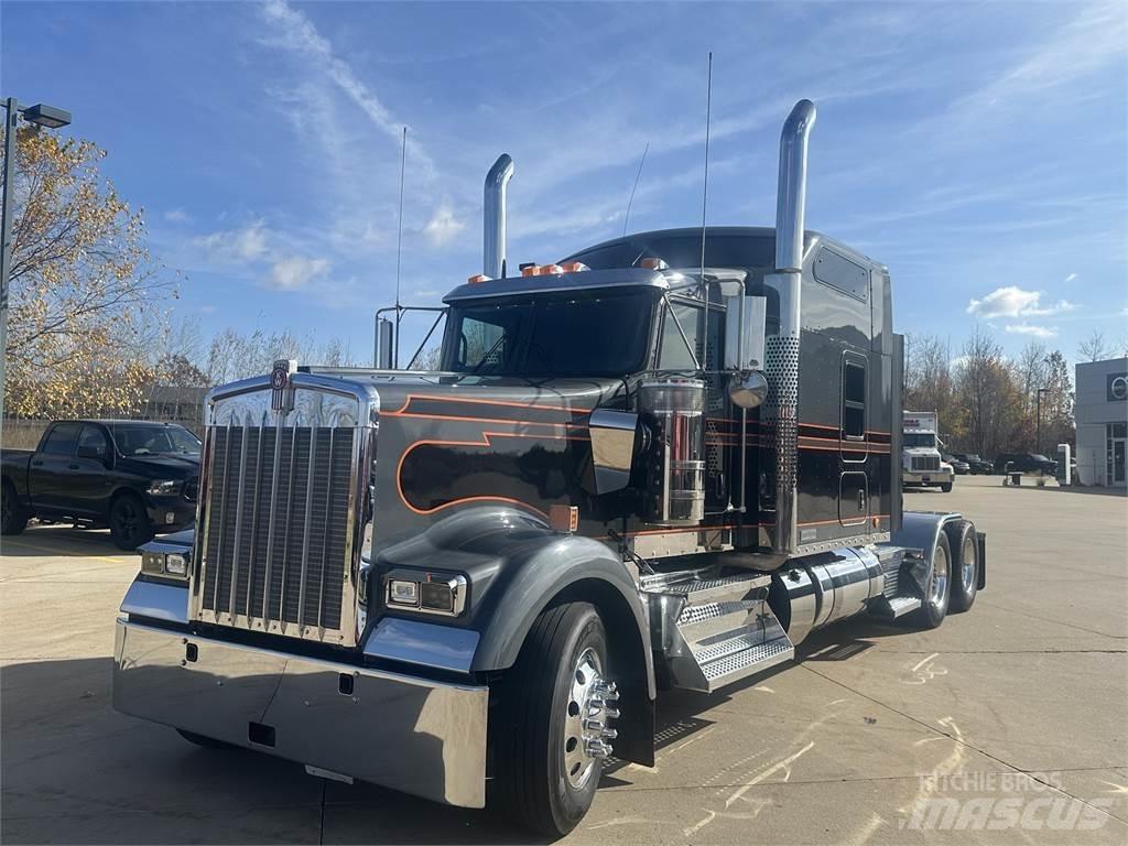 Kenworth W900 Vlačilci