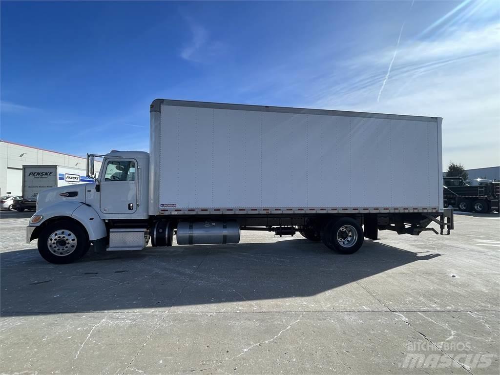 Peterbilt 337 Tovornjaki zabojniki
