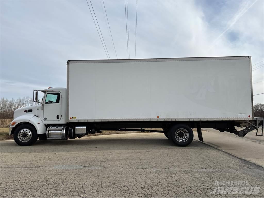 Peterbilt 337 Tovornjaki zabojniki
