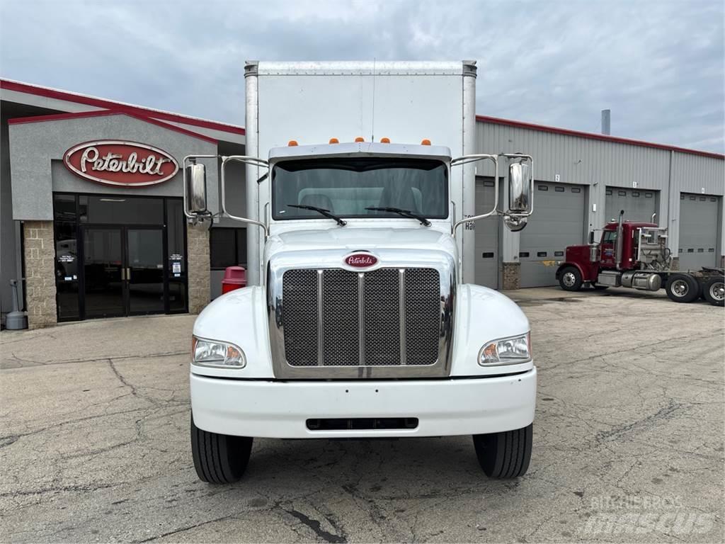 Peterbilt 337 Tovornjaki zabojniki
