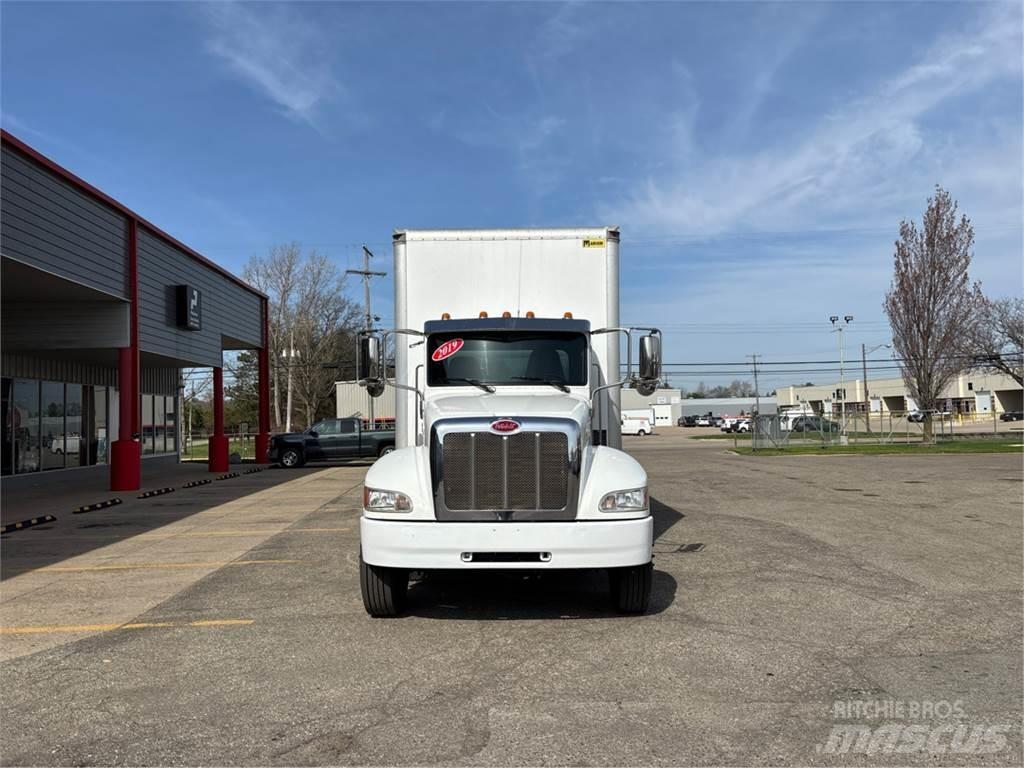 Peterbilt 337 Tovornjaki zabojniki