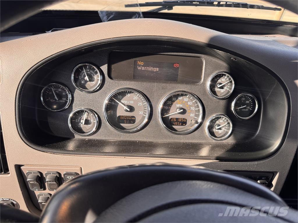 Peterbilt 337 Tovornjaki zabojniki