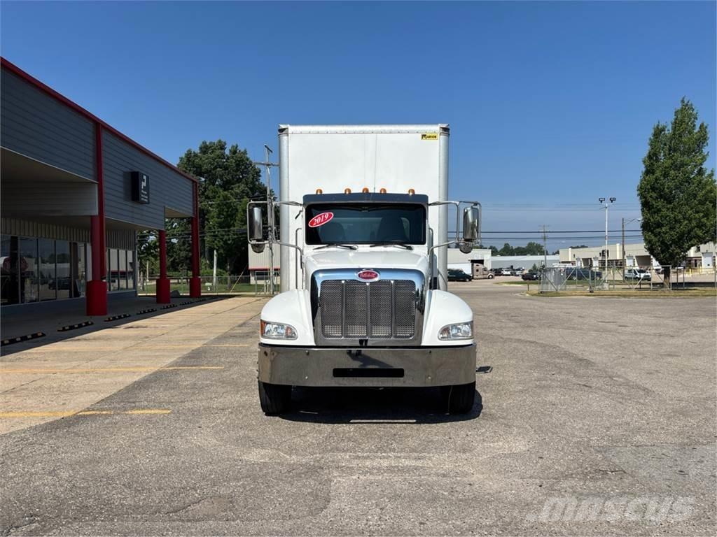 Peterbilt 337 Tovornjaki zabojniki
