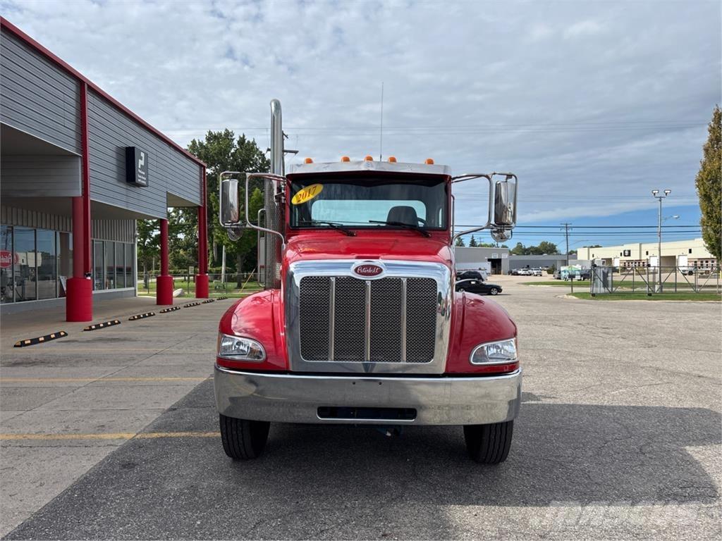 Peterbilt 337 Vlačilci