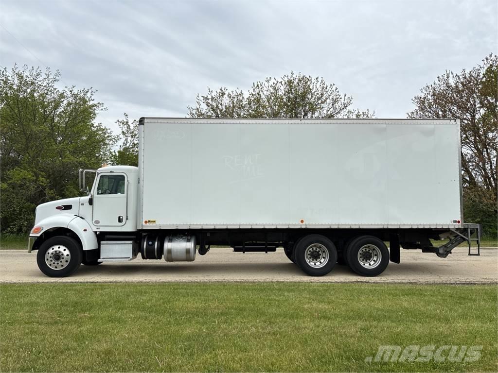 Peterbilt 348 Tovornjaki zabojniki
