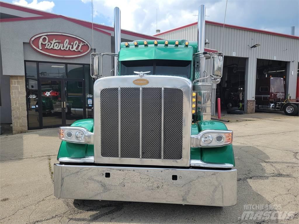 Peterbilt 389 Vlačilci