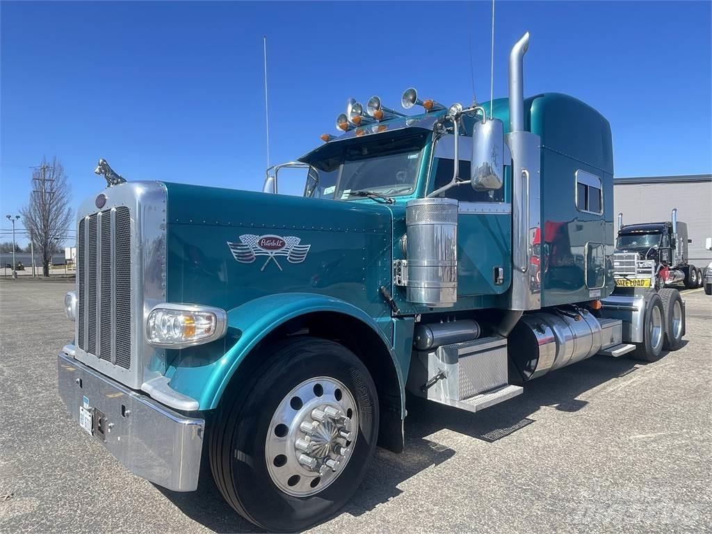 Peterbilt 389 Vlačilci