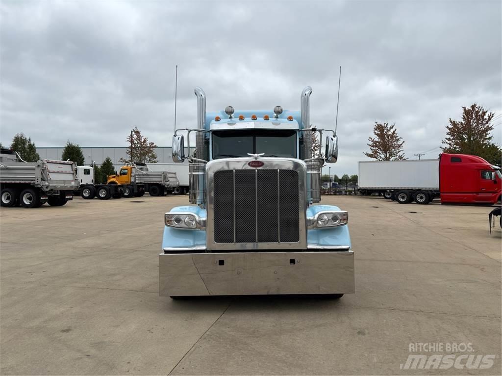 Peterbilt 389 Vlačilci