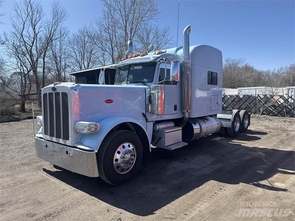 Peterbilt 389 Vlačilci