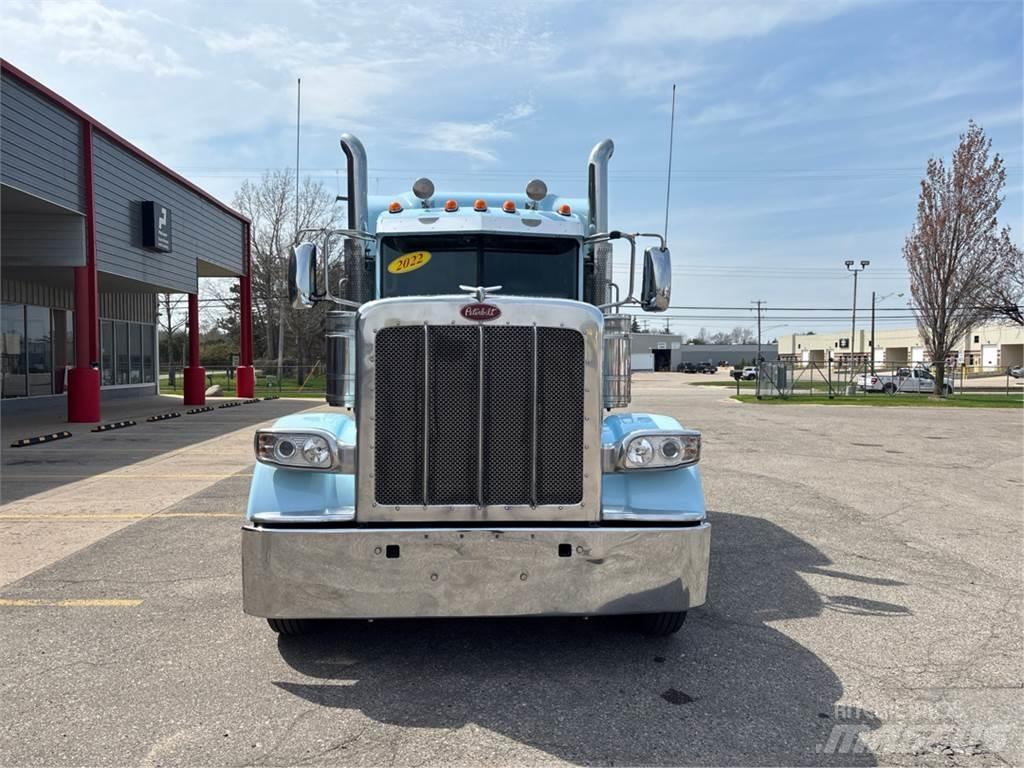 Peterbilt 389 Vlačilci