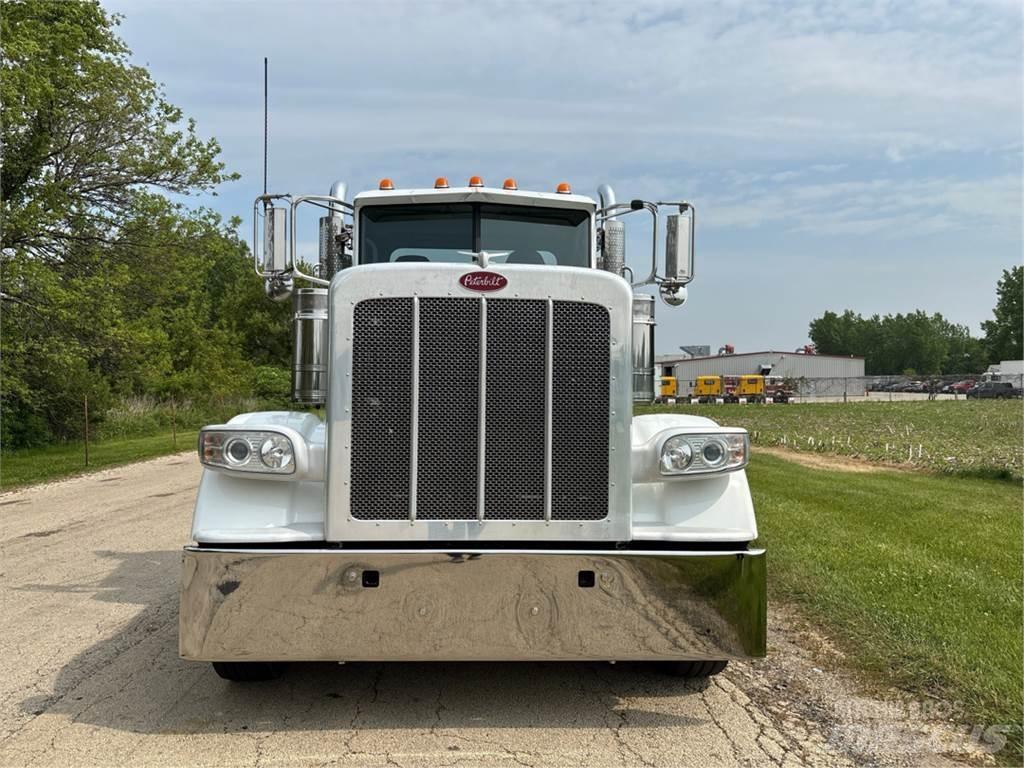 Peterbilt 389 Vlačilci