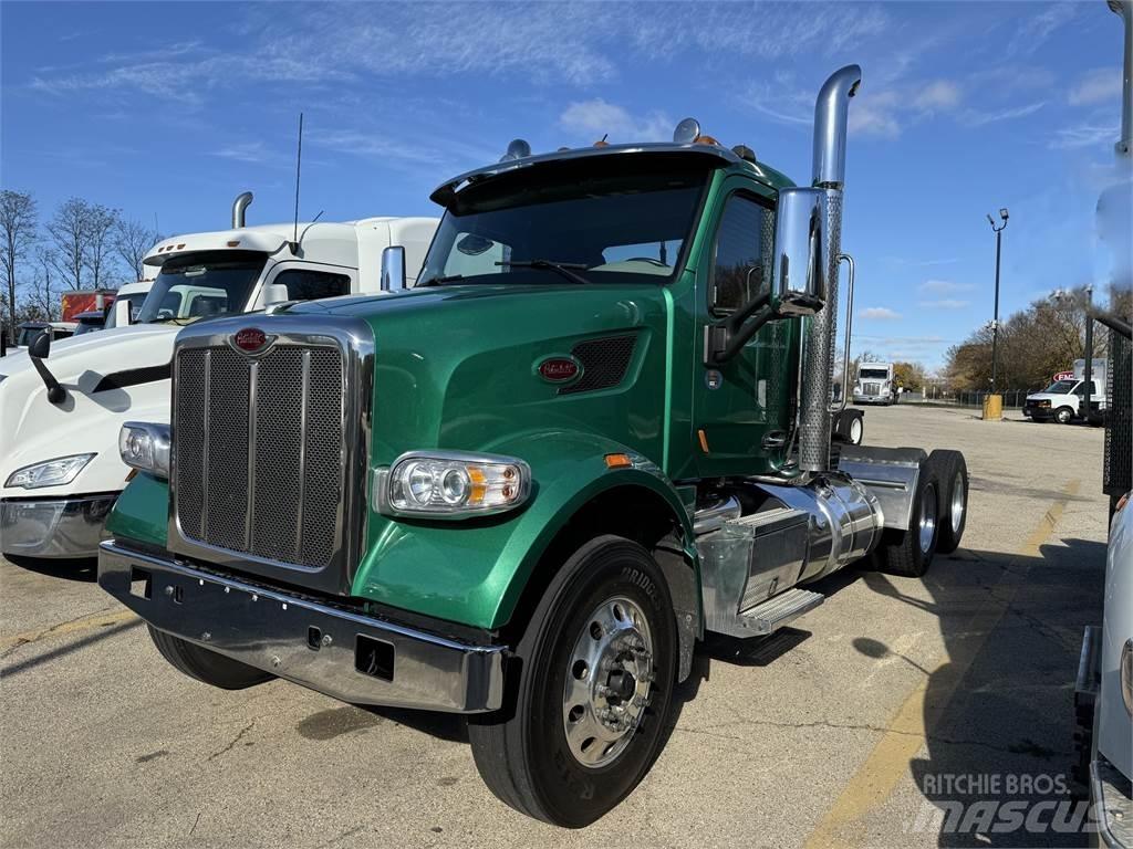 Peterbilt 567 Vlačilci