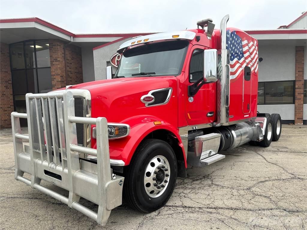 Peterbilt 567 Vlačilci