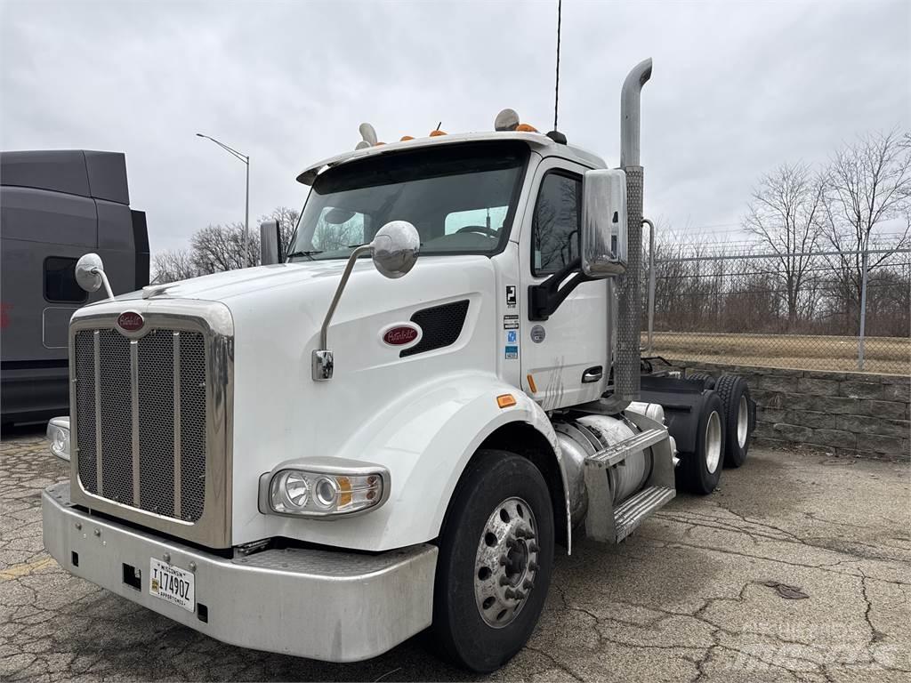 Peterbilt 567 Vlačilci