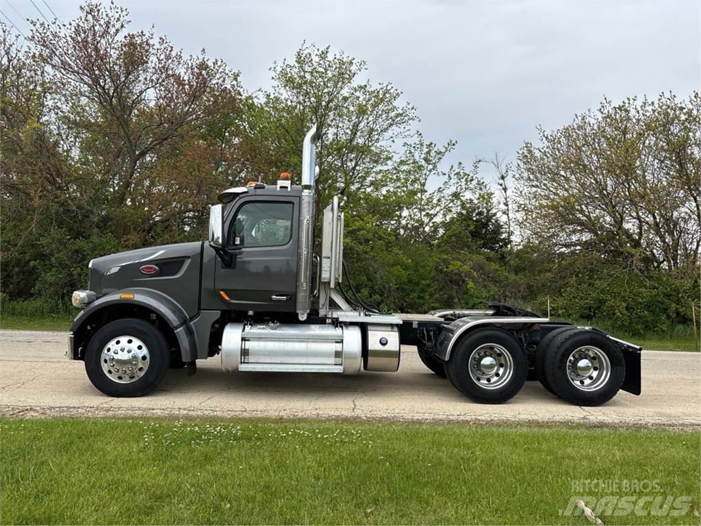 Peterbilt 567 Vlačilci