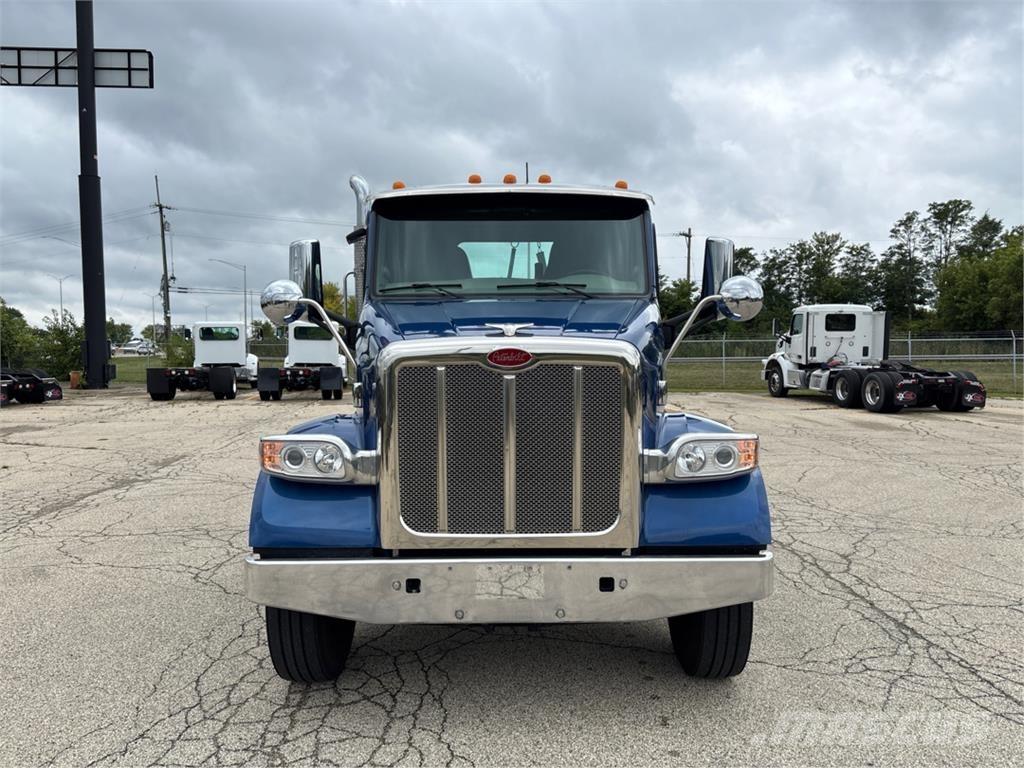 Peterbilt 567 Drugi tovornjaki