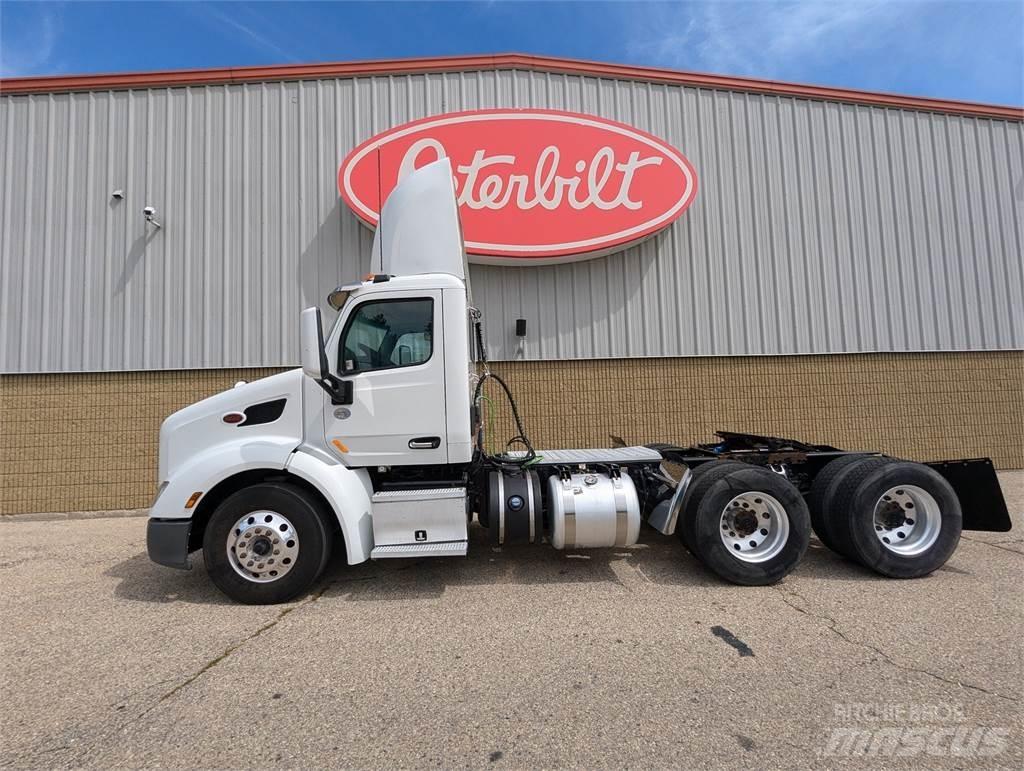 Peterbilt 579 Vlačilci