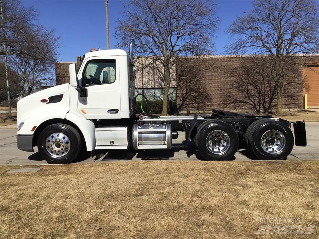 Peterbilt 579 Vlačilci
