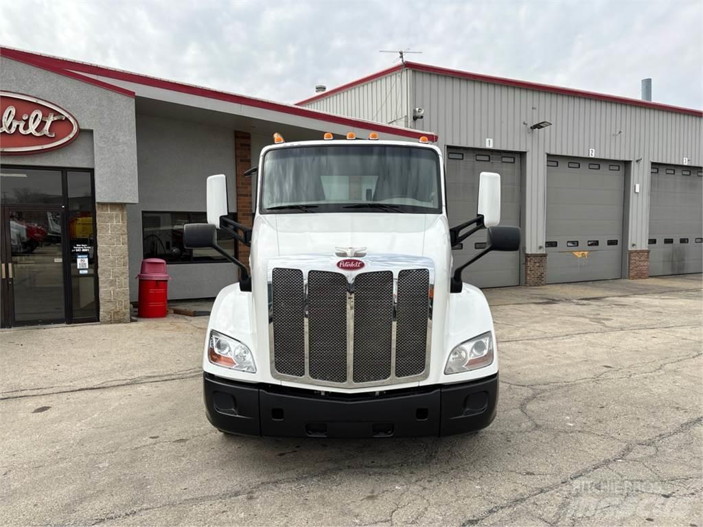 Peterbilt 579 Vlačilci