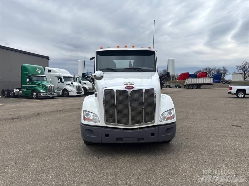 Peterbilt 579 Vlačilci