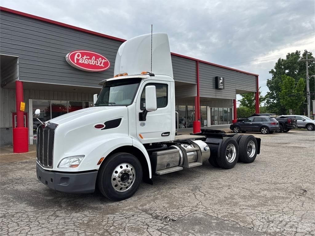 Peterbilt 579 Vlačilci