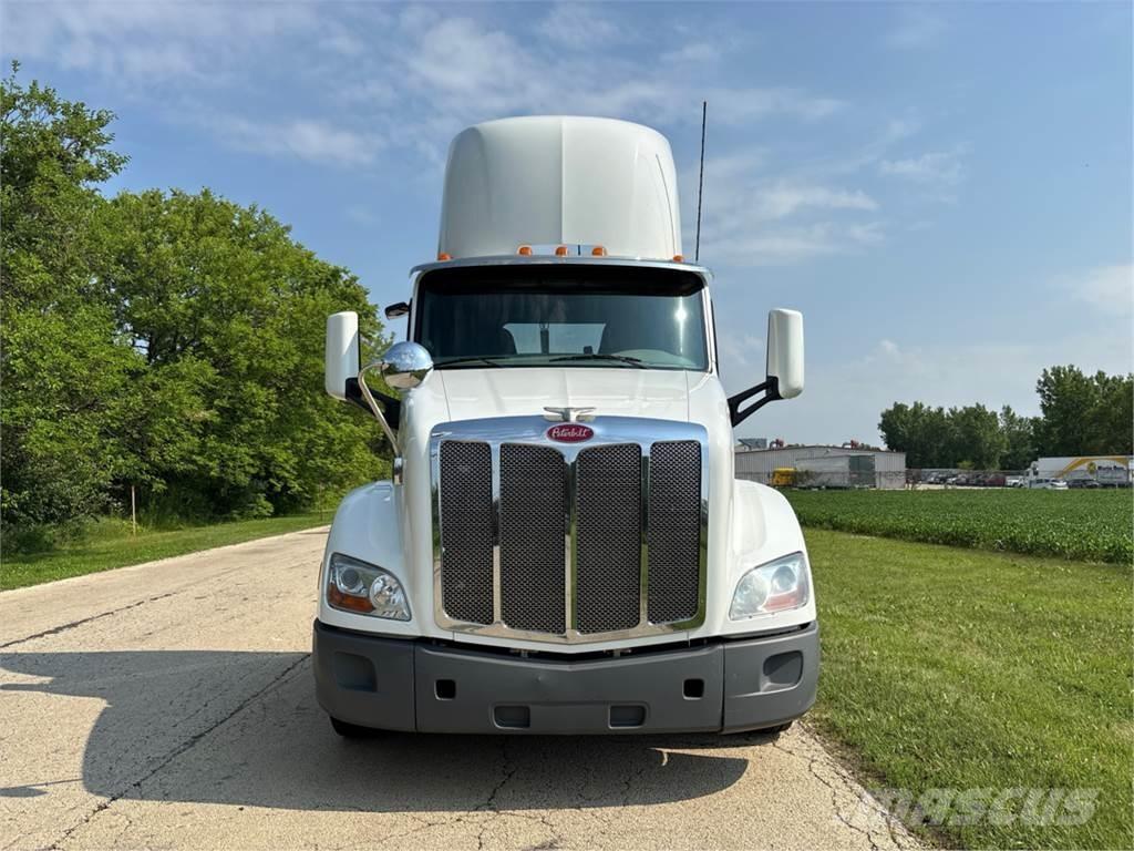 Peterbilt 579 Vlačilci