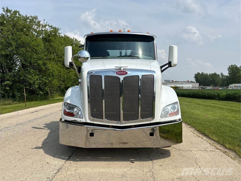 Peterbilt 579 Drugi tovornjaki