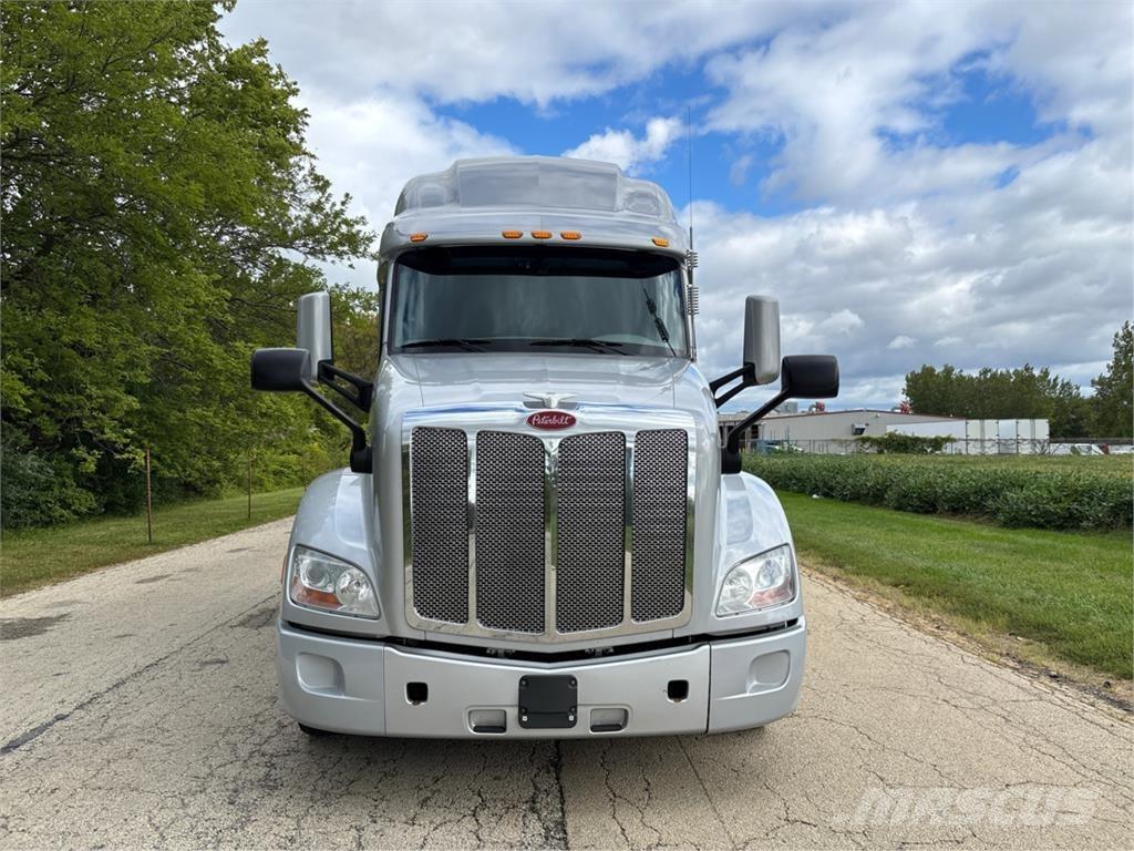 Peterbilt 579 Drugi tovornjaki