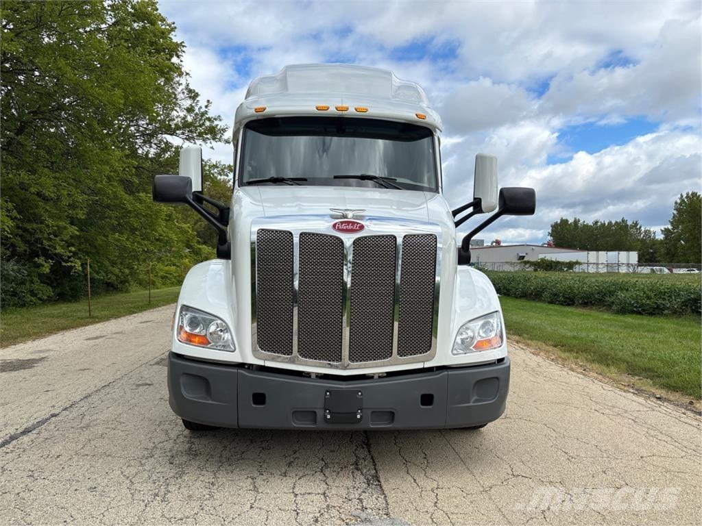 Peterbilt 579 Drugi tovornjaki