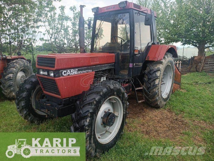 CASE  Traktorji