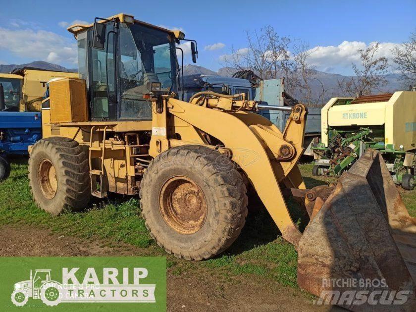 CAT 928G Kolesni nakladalci