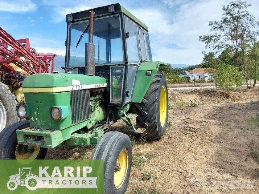 John Deere 2130 Traktorji