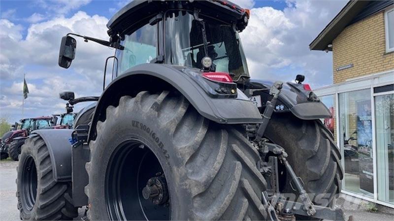 Valtra S294 Traktorji