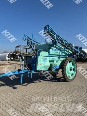 Berthoud Racer 3200/18 Vlečne škropilnice